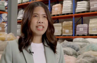 Nitcharee Ujjin - thumbinthai nitcharee ujjin thumb thumbinthai nitcharee ujjin thumb